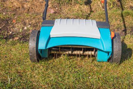 Commercial Aeration / Overseeding