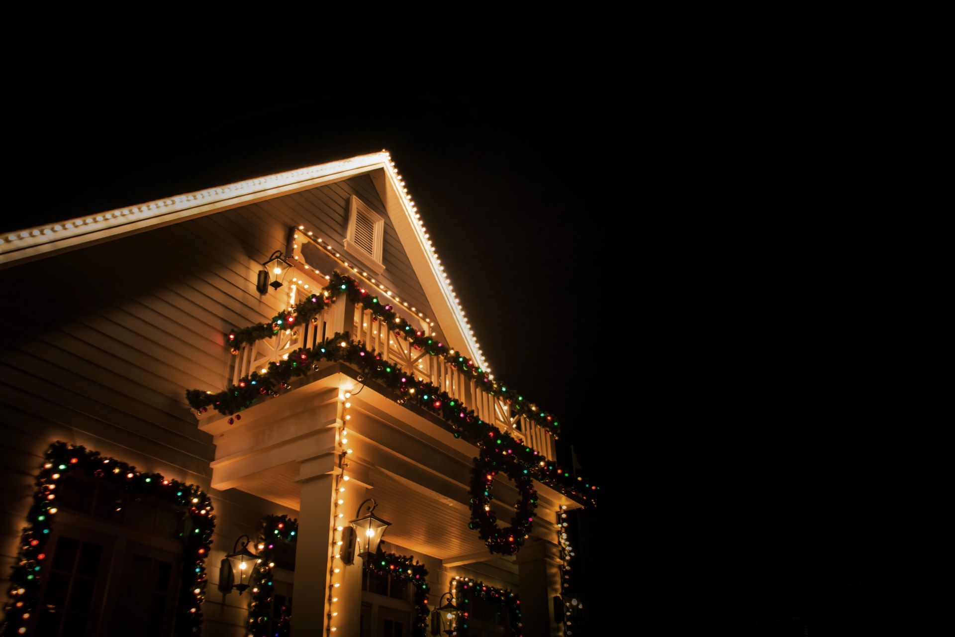 Xmas lighting services in Sandy Springs